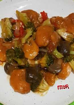 Udang Brokoli Jamur Asam Manis Pedas