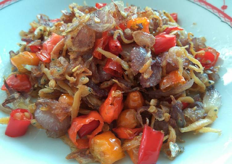 resep masakan Tumis bawang merah teri medan