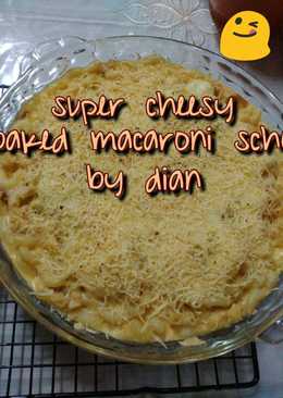 Super Cheesy Baked Macaroni Schotel