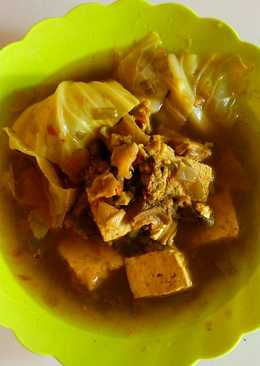 Rawon daging tahu kubis