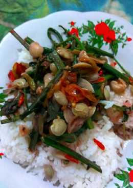 Oseng pakis sederhana