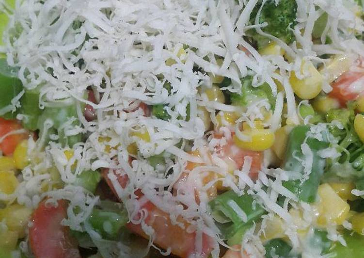 Resep Salad sayur rumahan Oleh Alfira Maghfirah