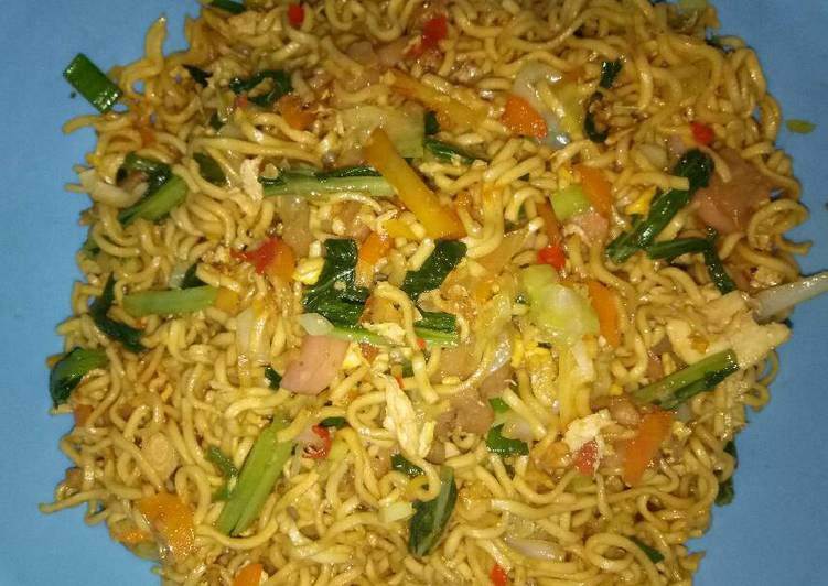 gambar untuk resep makanan Mie Goreng Special