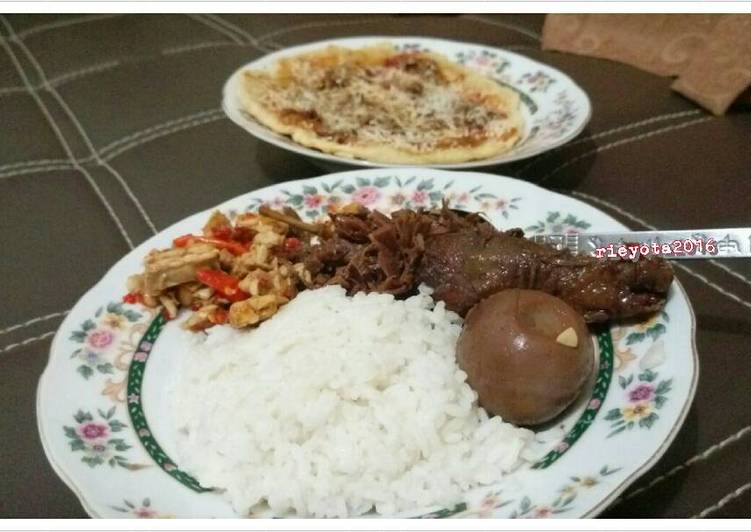 resep masakan Gudeg jogja (ala mbarek/coklat tua/kering) anti gagal!!!