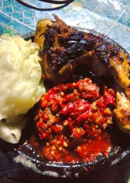 Ayam bakar sambal terasi