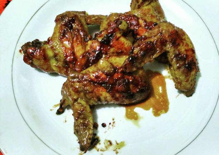 Resep Sayap ayam panggang teflon - Septiya Mulyani