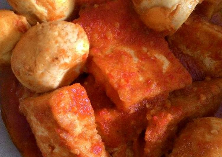 bahan dan cara membuat Tempe Tahu Telur Bumbu Bali