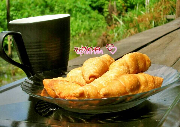 gambar untuk resep Molen Pisang Kepok