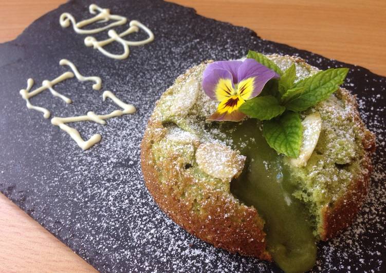 gambar untuk resep makanan Green tea lava cake