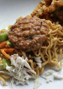 Spaghetti Wonogiri a.k.a Mie Pecel