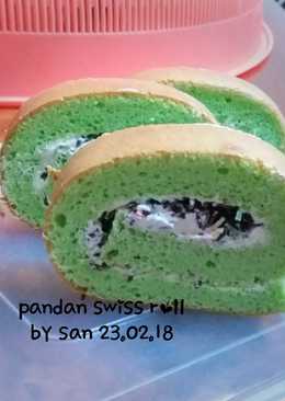 Pandan Swiss Roll