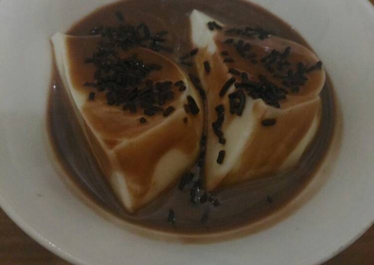 gambar untuk resep makanan Pudding susu saus cokelat