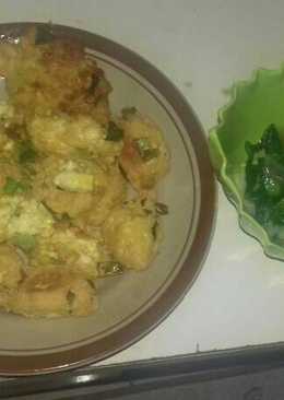 Perkedel tahu sama tongseng sosin