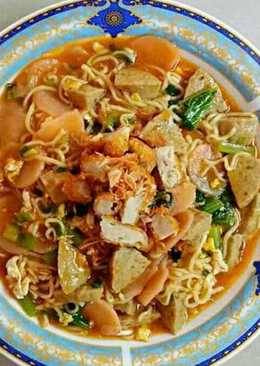 Hasil gambar untuk seblak mie instan