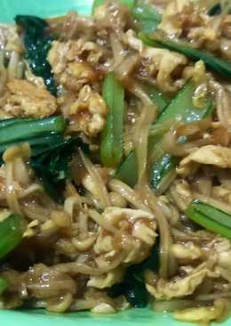 Mie goreng enoki