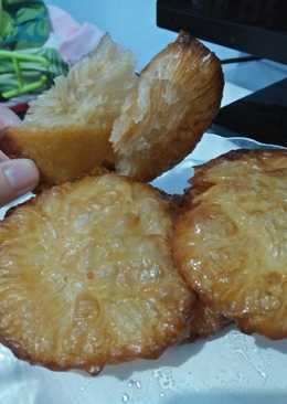 Kue cucur bersarang