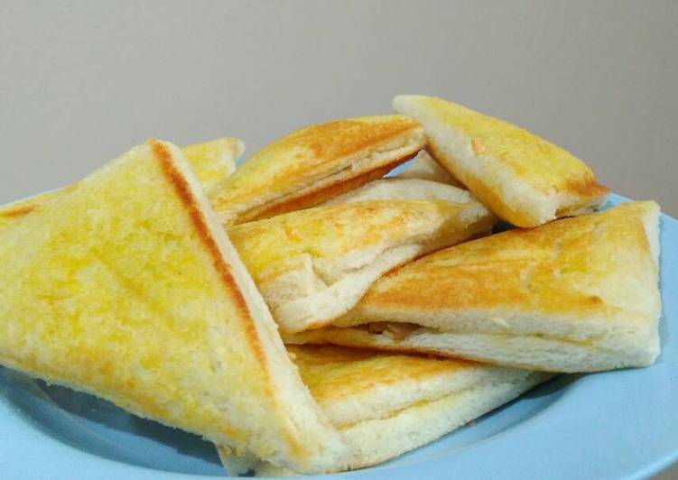 gambar untuk resep Roti Panggang Sosis Keju