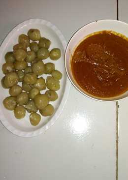 Cilok isi telur bumbu kacang