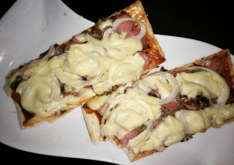 gambar untuk resep makanan Crispy pizza ala mrs. manan