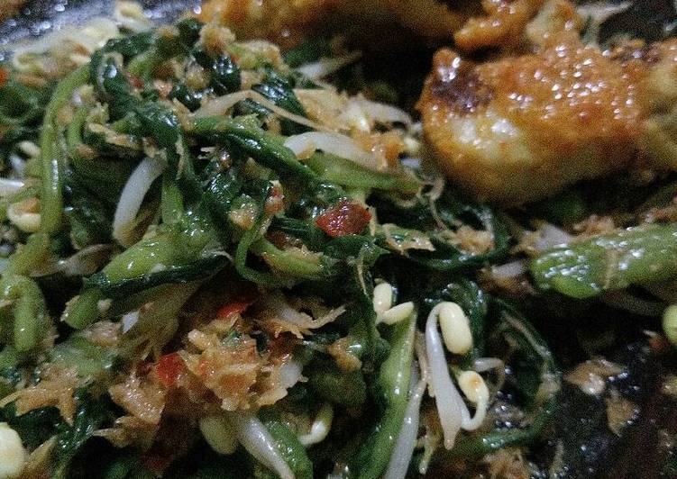 bahan dan cara membuat Urap urap sayur