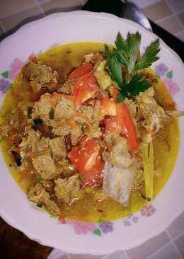 Soto daging balungan kuah bening