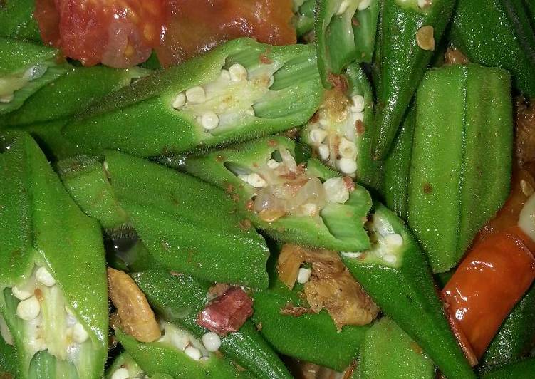 Resep Okra tumis terasi ebi