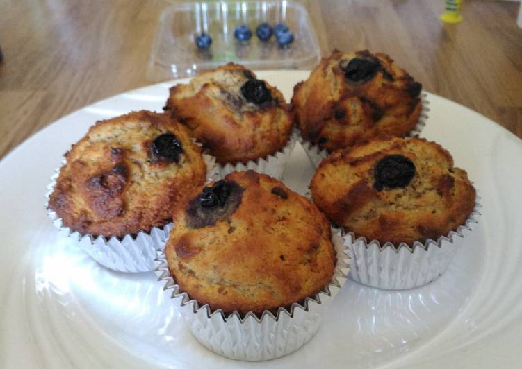 gambar untuk resep makanan Blueberry Muffins Keto