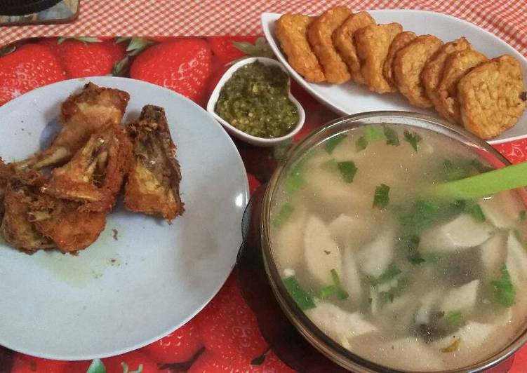 gambar untuk resep Sop Jamur Otak otak ala tekwan