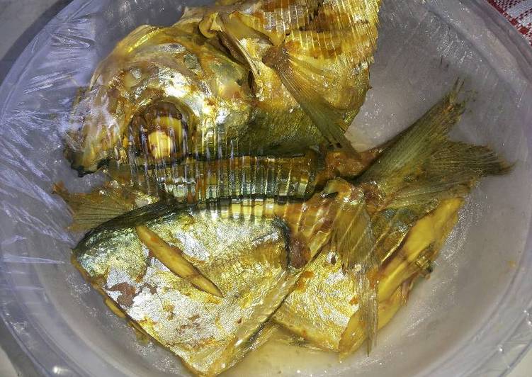 gambar untuk resep makanan Pindang/Ungkep Ikan Kembung Mata Belo