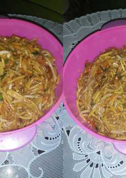 Mie nyemek goreng udang