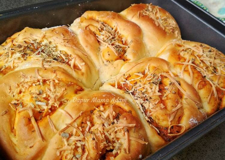 Resep Roti Gulung Pizza 2 Tanpa Ulen Kiriman dari Adam's Mommy