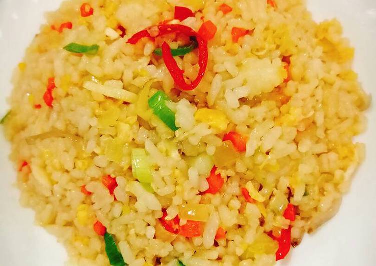  Resep  Nasi  goreng  telur  asin  oleh RUI Cookpad