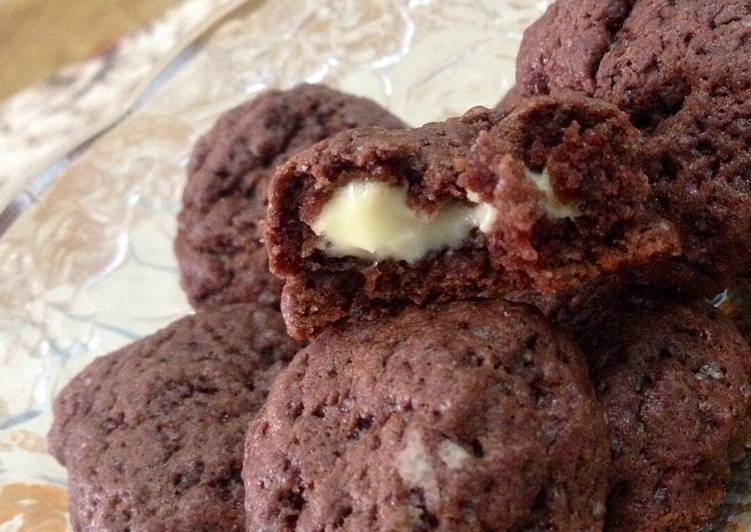 gambar untuk cara membuat Cheese stuffed cookies