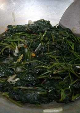 Tumis daun ubi jalar