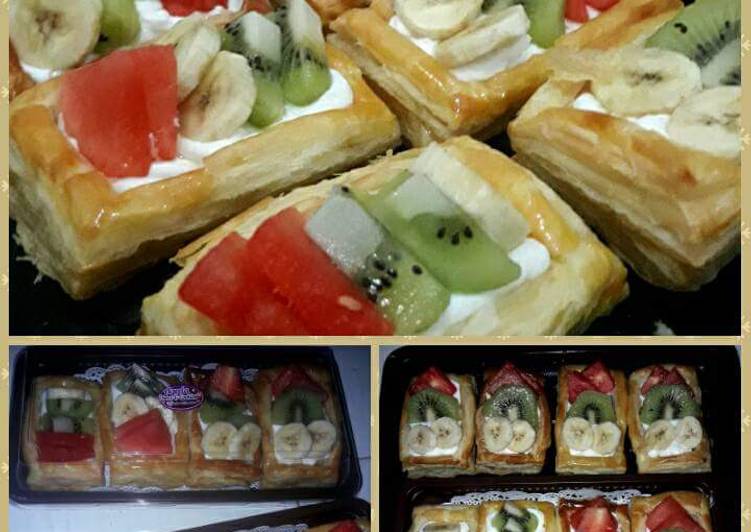 resep lengkap untuk Fruit puff pastry