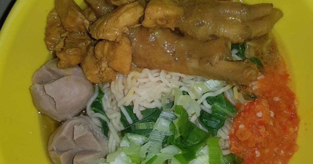 Resep Mie ayam  ceker oleh Dewi Anggraini Cookpad