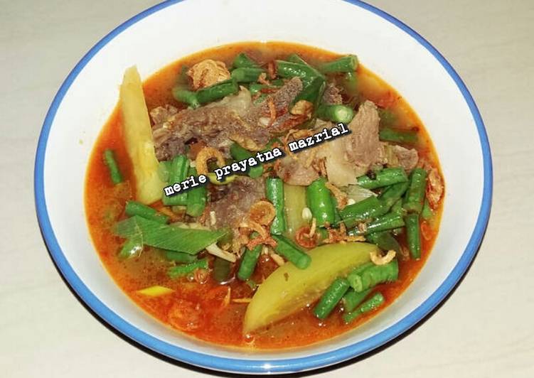 cara membuat Sop Tulang Pedas Bumbu Tauco