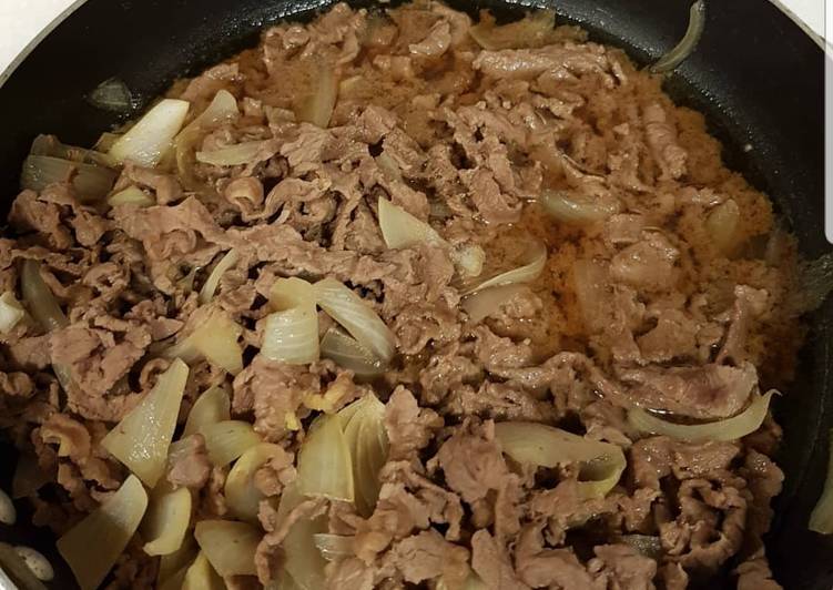 Resep Daging Gyudon ala yoshinoya mudah lezat - Ratu Saskia- al-islams