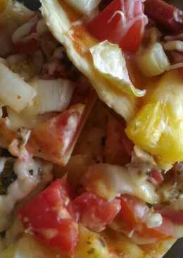 Tutifruity crispy pizza