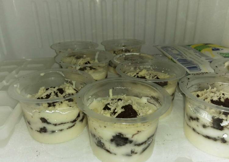 gambar untuk cara membuat Oreo Cheesecake Lumer