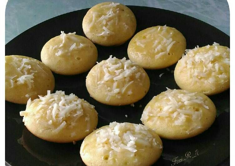 Resep Kue cubit keju Karya Feni Resianti