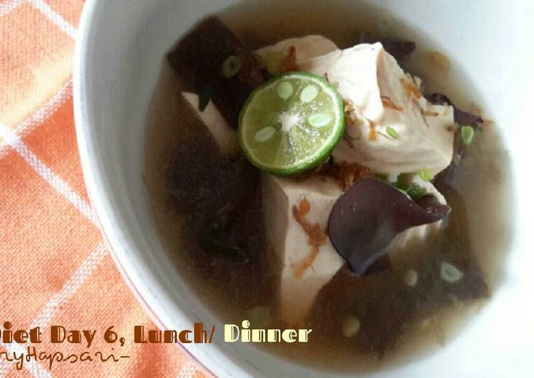 Resep Menu Diet GM hari ke 6, Sup tahu jamur kuping (makan siang)
Kiriman dari Indry Hapsari