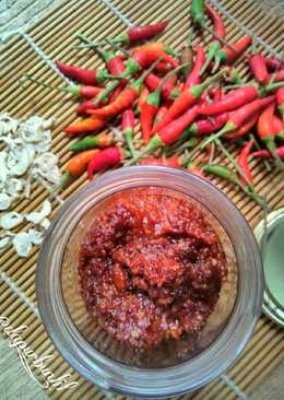Sambal Rawit Ebi (olahan cabe rawit)
