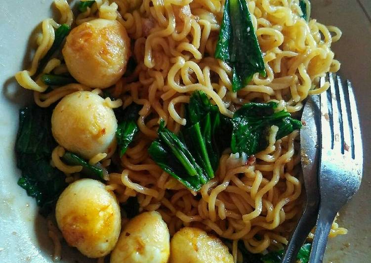 resep masakan Mie goreng telur puyuh