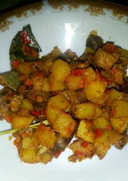 Sambel goreng ati ampela kentang