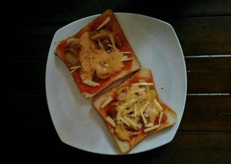 resep lengkap untuk Pizza Roti Tawar (mudah dan sederhana)