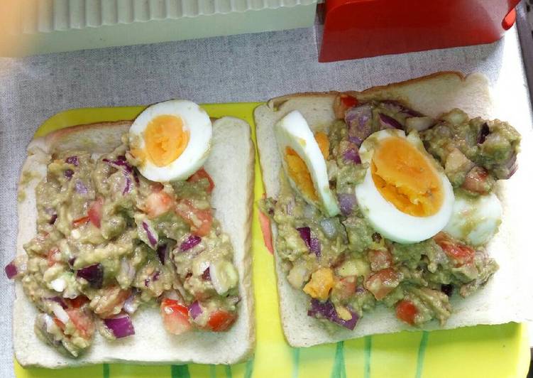 resep Salad roti avocado