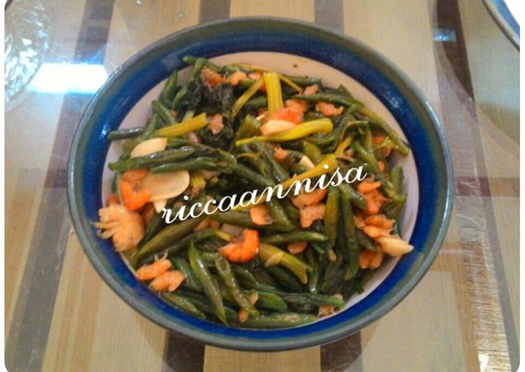 resep makanan Tumis campur2 (kacang panjang,sawi & udang)