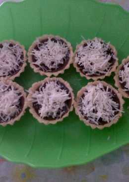 Kue Pie Aliqa with fla cokelat