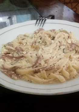 Fettucine Carbonara